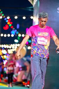 BIB: 19001
                            <button type="button" onclick="openModal(24687458)" class="btn btn-primary btn-sm float-right btn-popup" data-toggle="modal" data-target=".modal-high-quality">
                        <i class="fas fa-shopping-cart"></i> Add to Cart
                    </button>
                                            <button type="button" onclick="isThisMe(24687458, true)" class="btn btn-success btn-sm float-right btn-popup btn-isme hidden" data-toggle="tooltip" data-placement="bottom" title="นี่คือรูปของคุณใช่ไหม คลิกที่นี่เพื่อเอาเข้าอัลบั้ม">
                        <i class="fas fa-plus"></i> Add to album
                    </button>
                    <button type="button" onclick="isThisMe(24687458, false)" class="btn btn-warning btn-sm float-right btn-popup btn-isnotme hidden">
                        <i class="fas fa-ban"></i> Remove from album
                    </button>